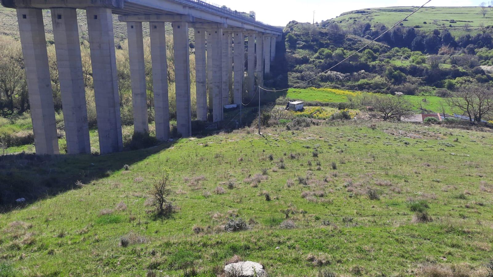 Attrraversamento sotto la S.S.131 in località ponte Molinu, Bonorva