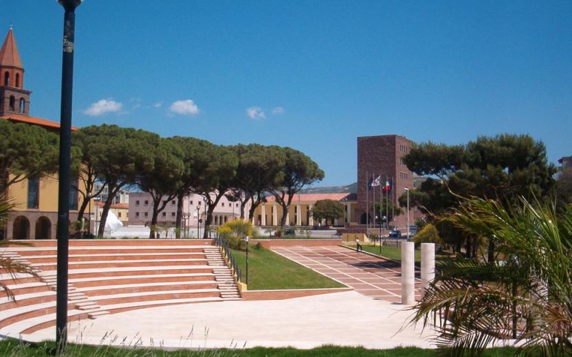 Carbonia, anfiteatro di piazza Marmilla