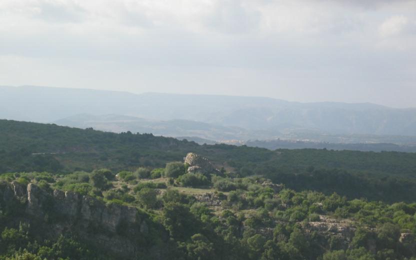 Perdasdefogu, nuraghe S'Orcu e Tueri