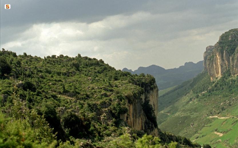 Veduta dei tacchi di Osini e Ulassai