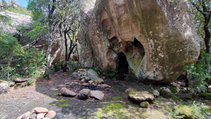 Grotta di Frà Conti.