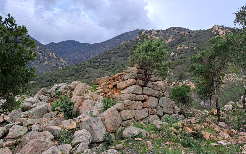 Su Presoni, tomba dei giganti, San Vito