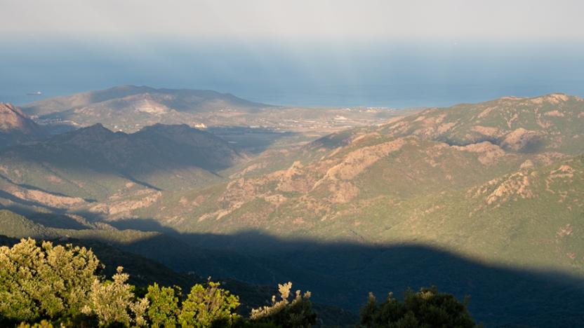 213 - La zona dell’escursione vista da Monte Maxia-1.jpg