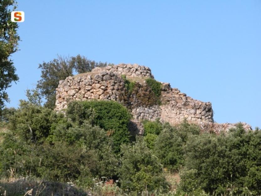 Nuraghe Adoni.jpg