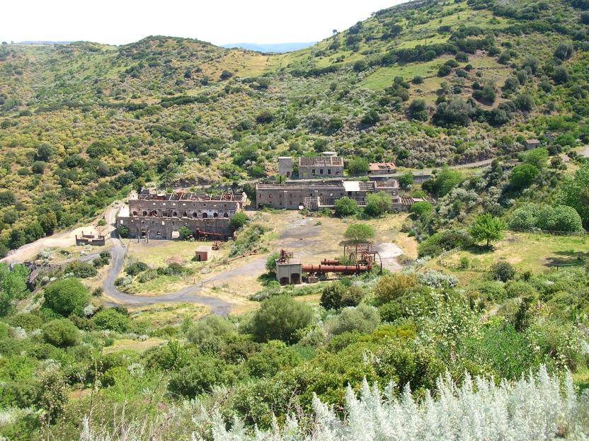 Su Suergiu mine. The foundry Sandro Arcais.jpg