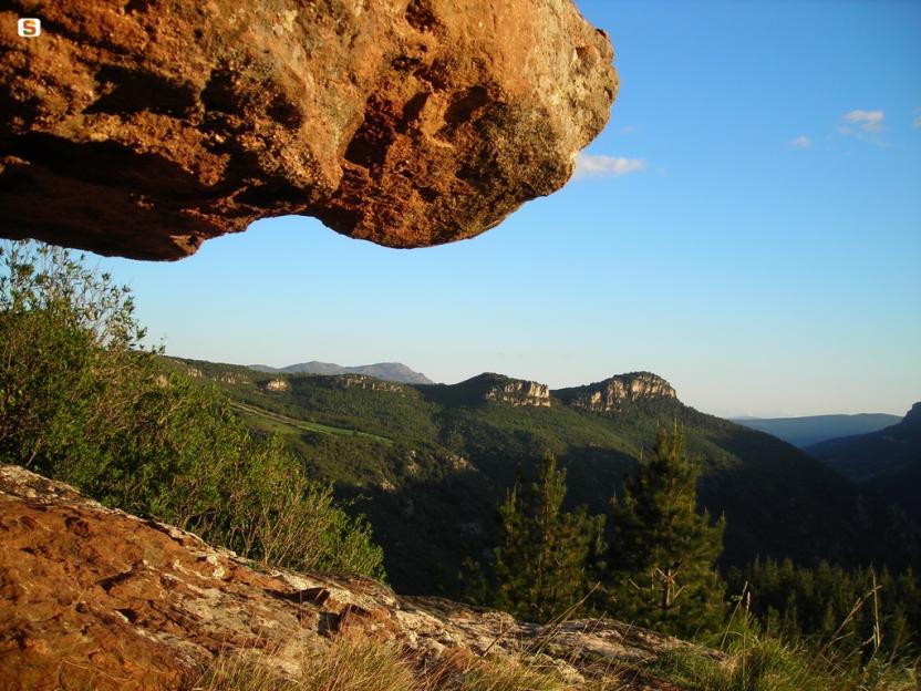 Veduta del tacco di Nusaunu.jpg