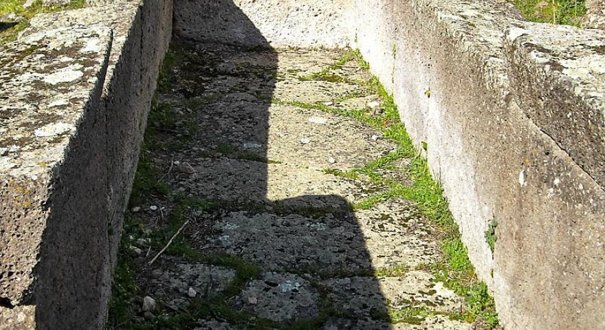 Tomba dei giganti complesso Iloi
