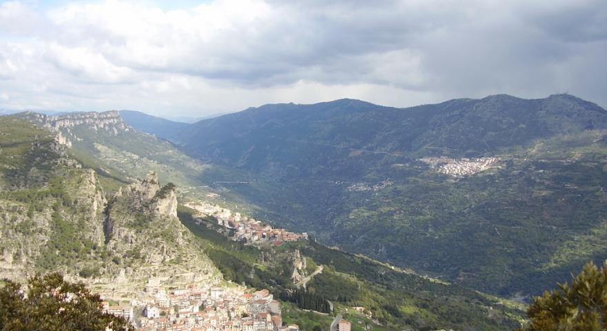 Vista panoramica della Vallata del Pardu