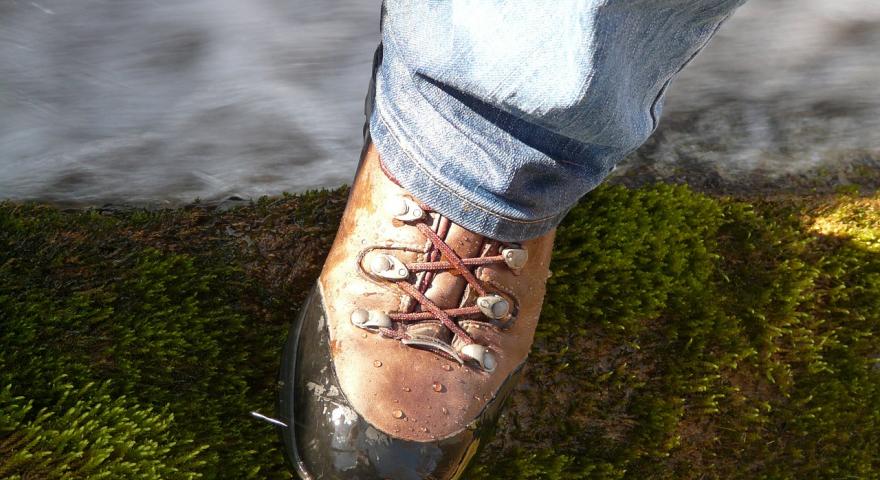 calzatura da trekking