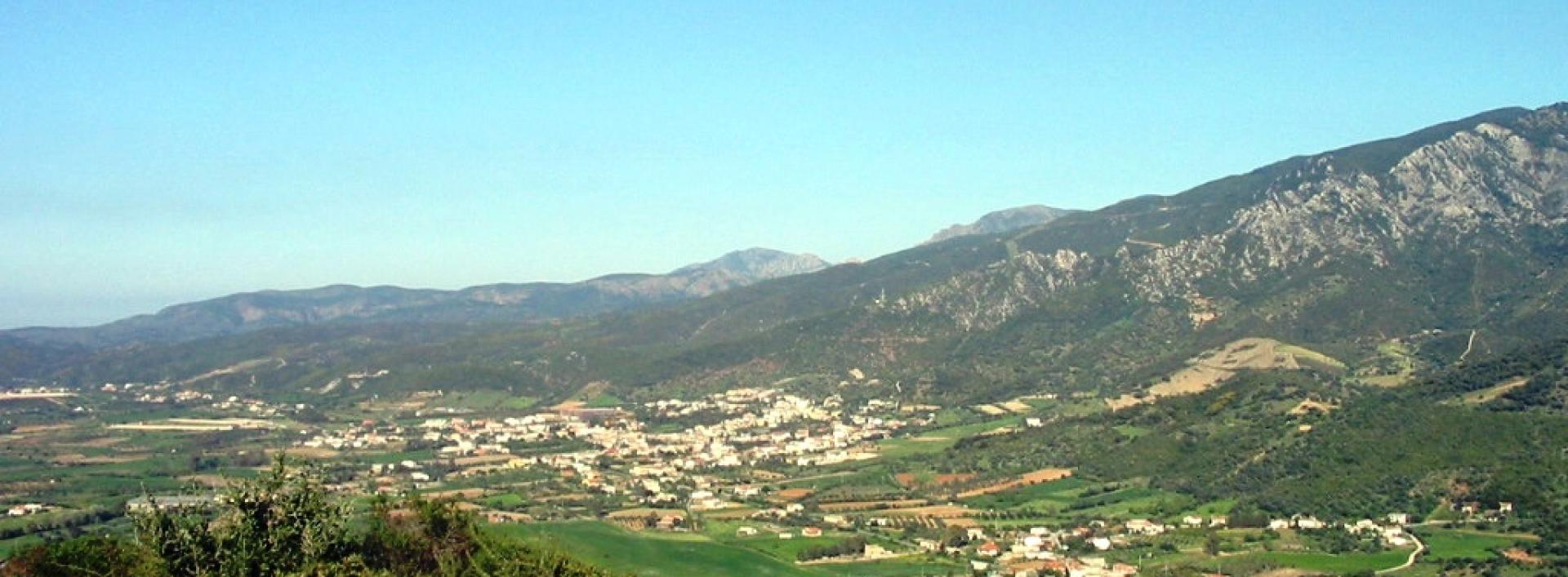 Nuxis, panorama da Pranedda