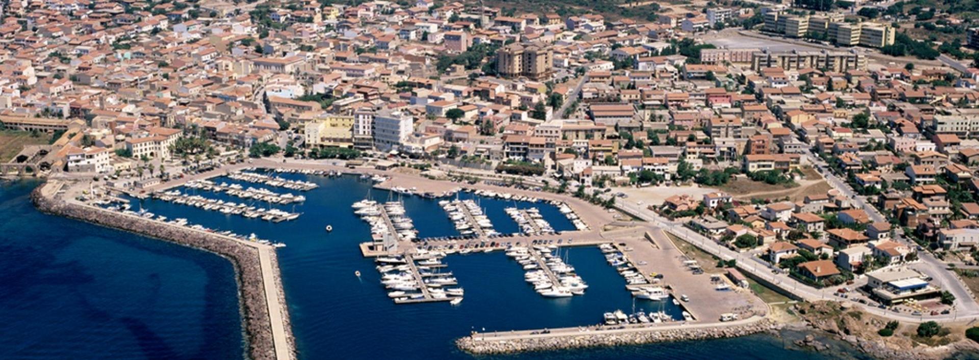 Veduta aerea della marina di Portoscuso