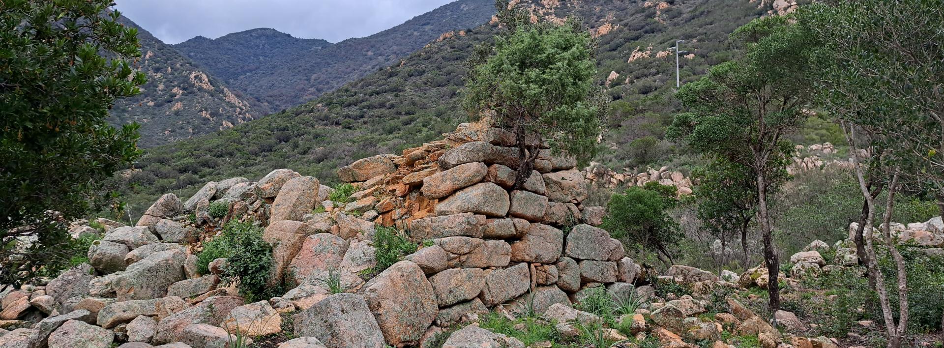 Su Presoni, tomba dei giganti, San Vito