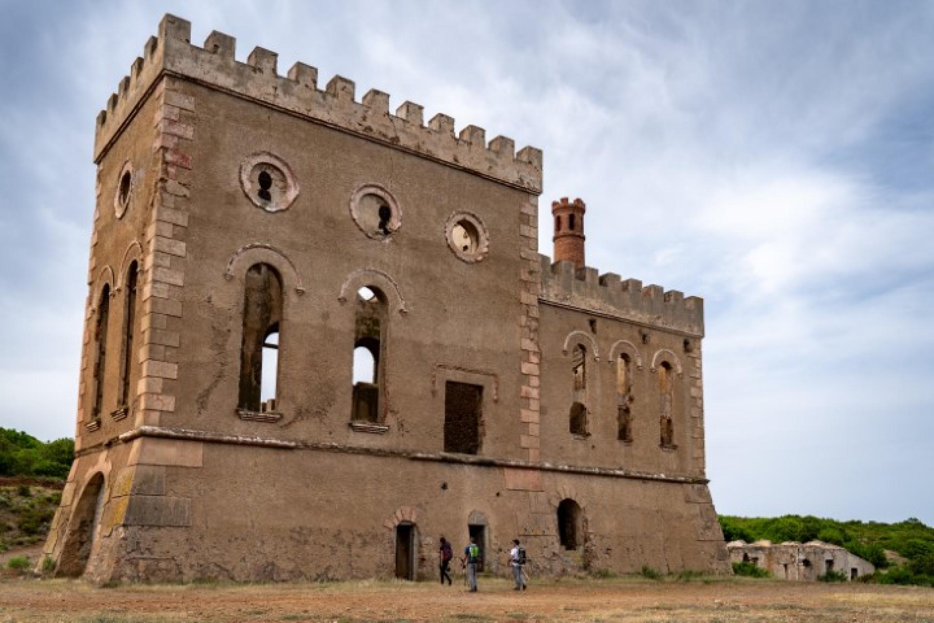 Tappa-09-v2 MACCHINA BECCIA MONTEPONI