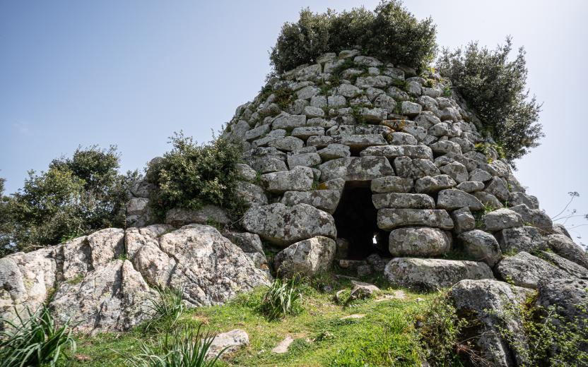 sorgono - nuraghe lò