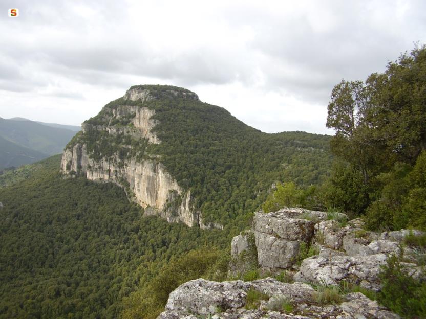 Ulassai, vista panoramica dei Tacchi