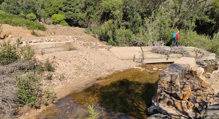 Devastanti effetti dell'alluvione del Rio Guttureddu, ponte presso Baccu Sfundau