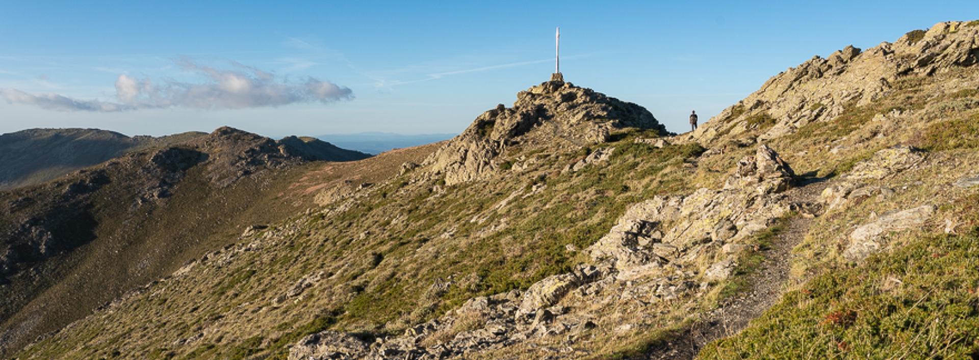 741 start, 702 end - Punta La MArmora, la croce sommitale.jpg