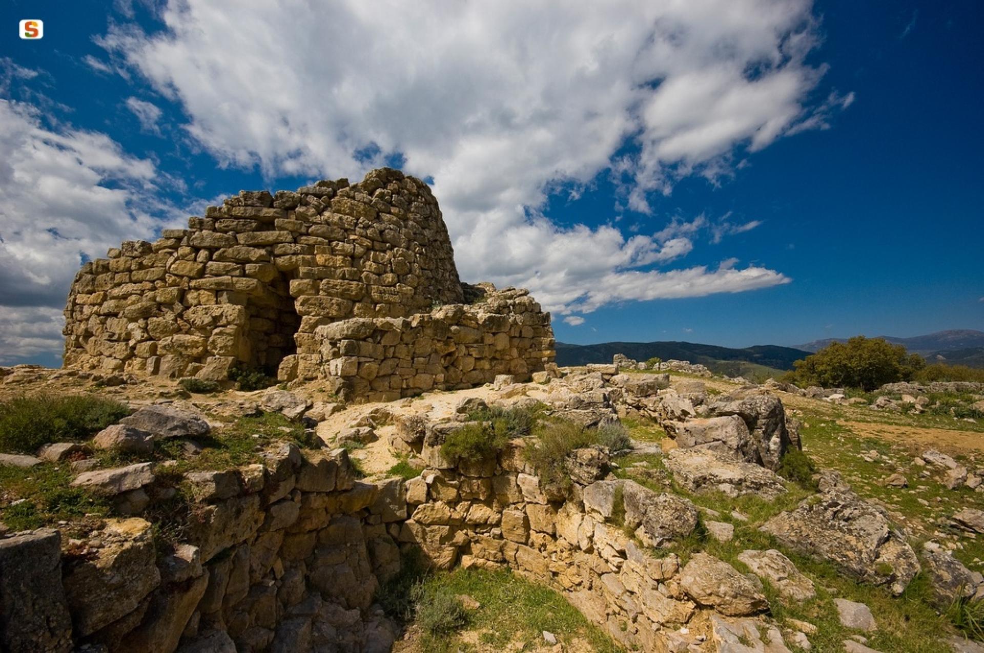 Nuraghe Ardasai.jpg